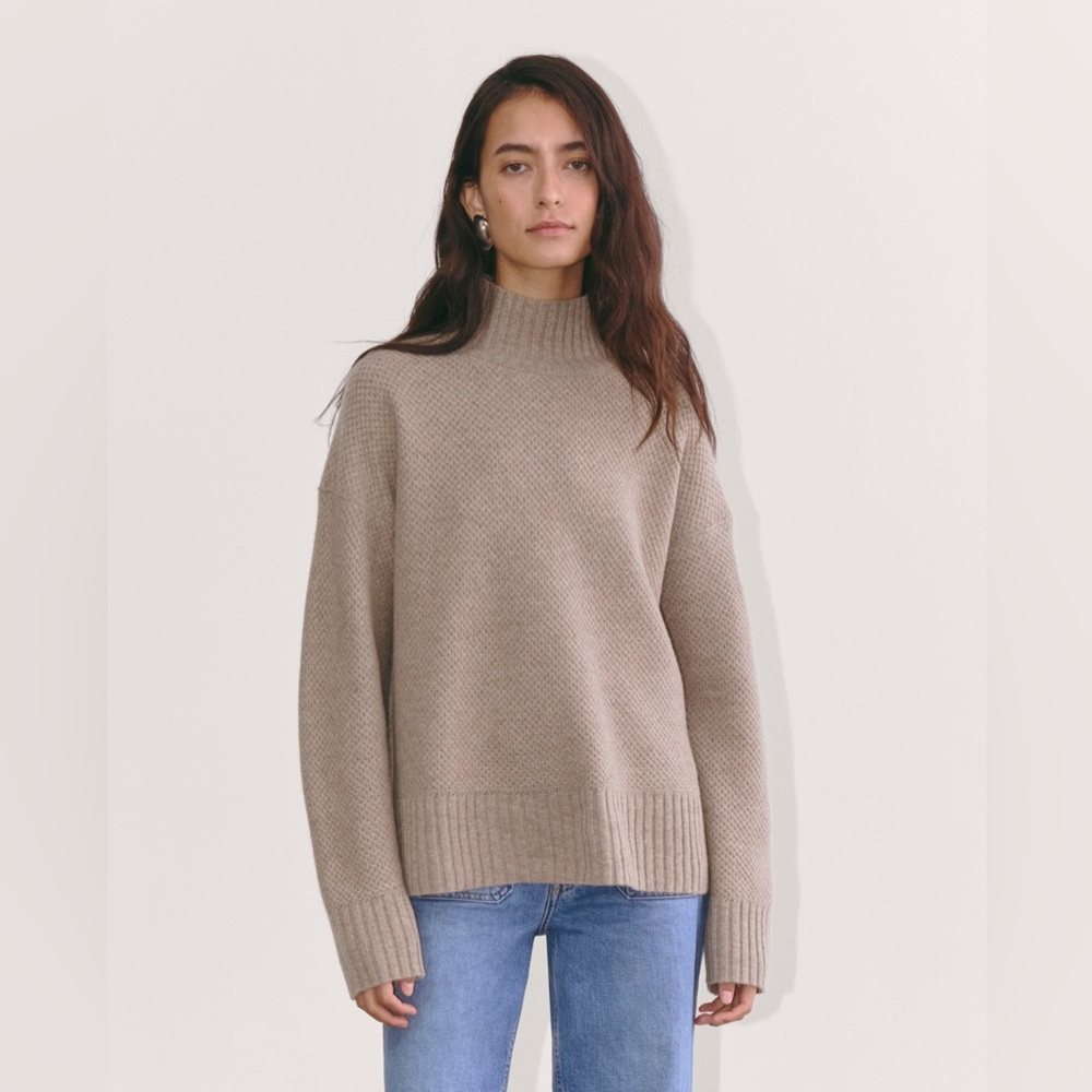 Everlane - Honeycomb Funnel Neck in Wool Cashmere